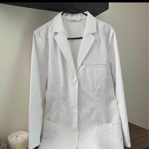 Medelita Vandi Lab Coat